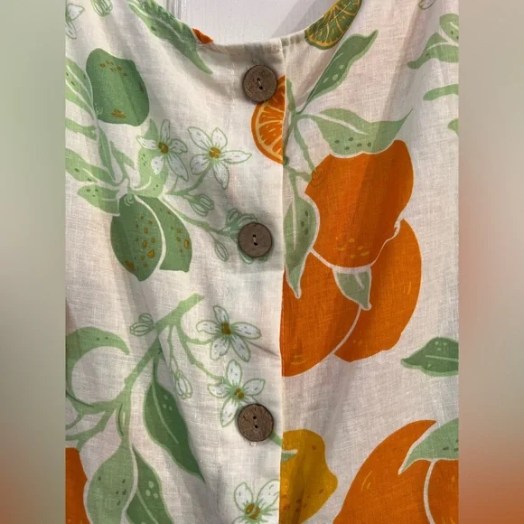 Linen tank w/buttons on the back, Size L - Picture 4 of 5